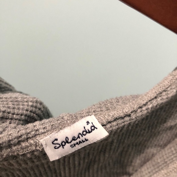 Splendid - Picture 2 of 2